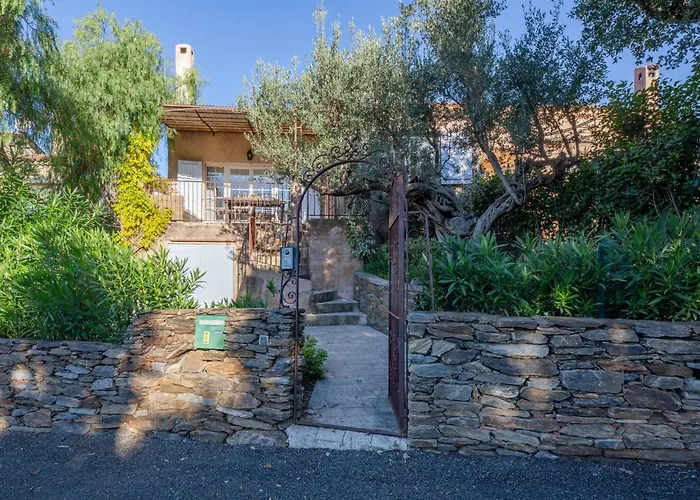 Elica By Interhome Grimaud